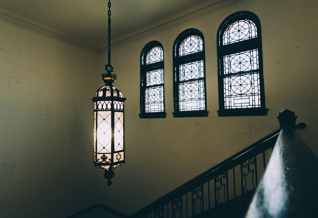 Photo pendant light